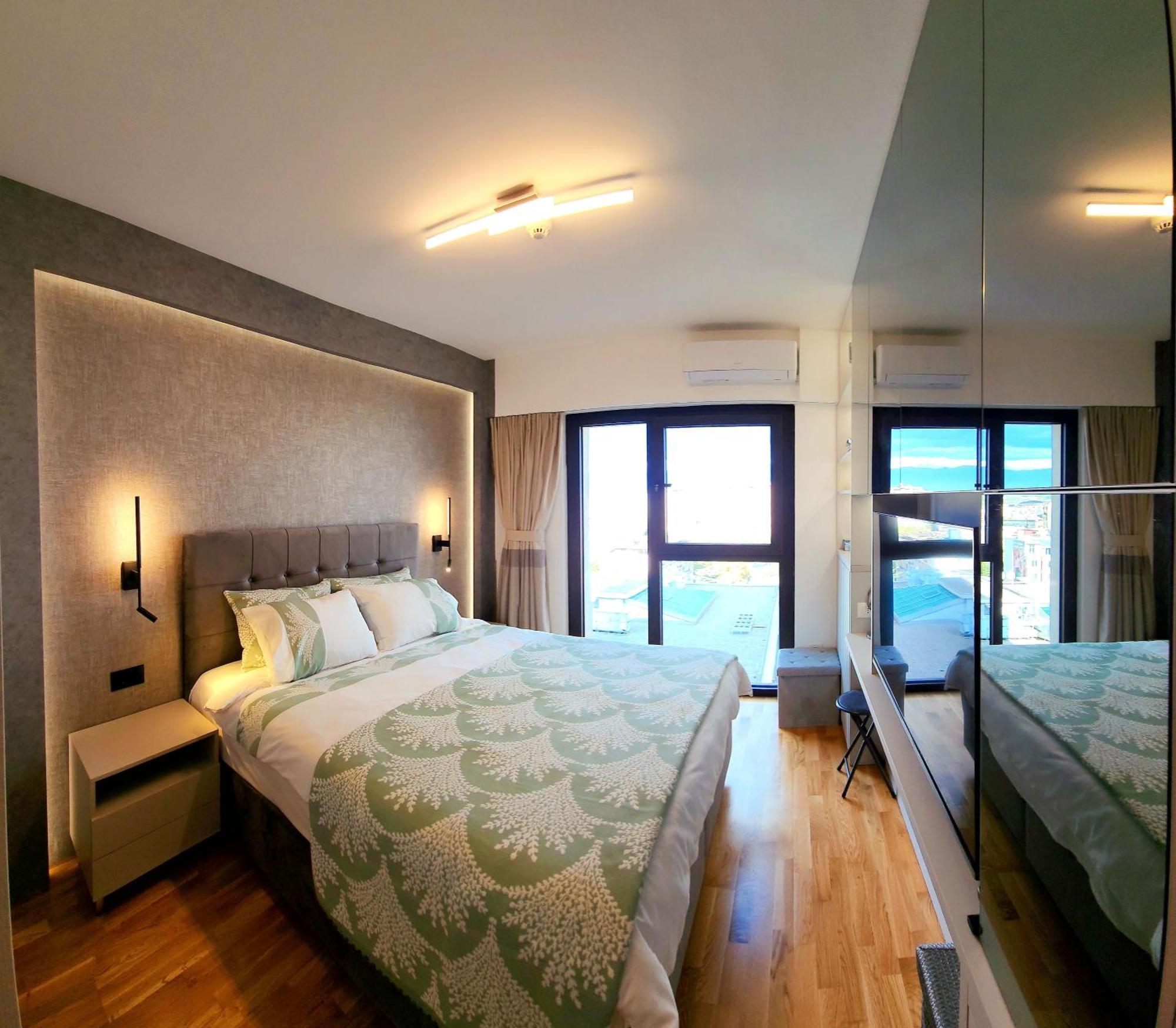 Diamond Residences 10th Fl. Lux Apt. W/ View Apartment Skopje