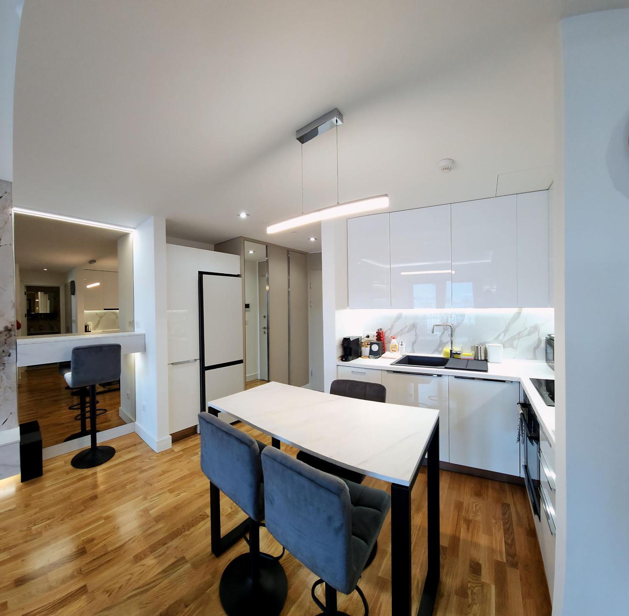 Apartment Diamond Residences 10th Fl. Lux Apt. W/ View